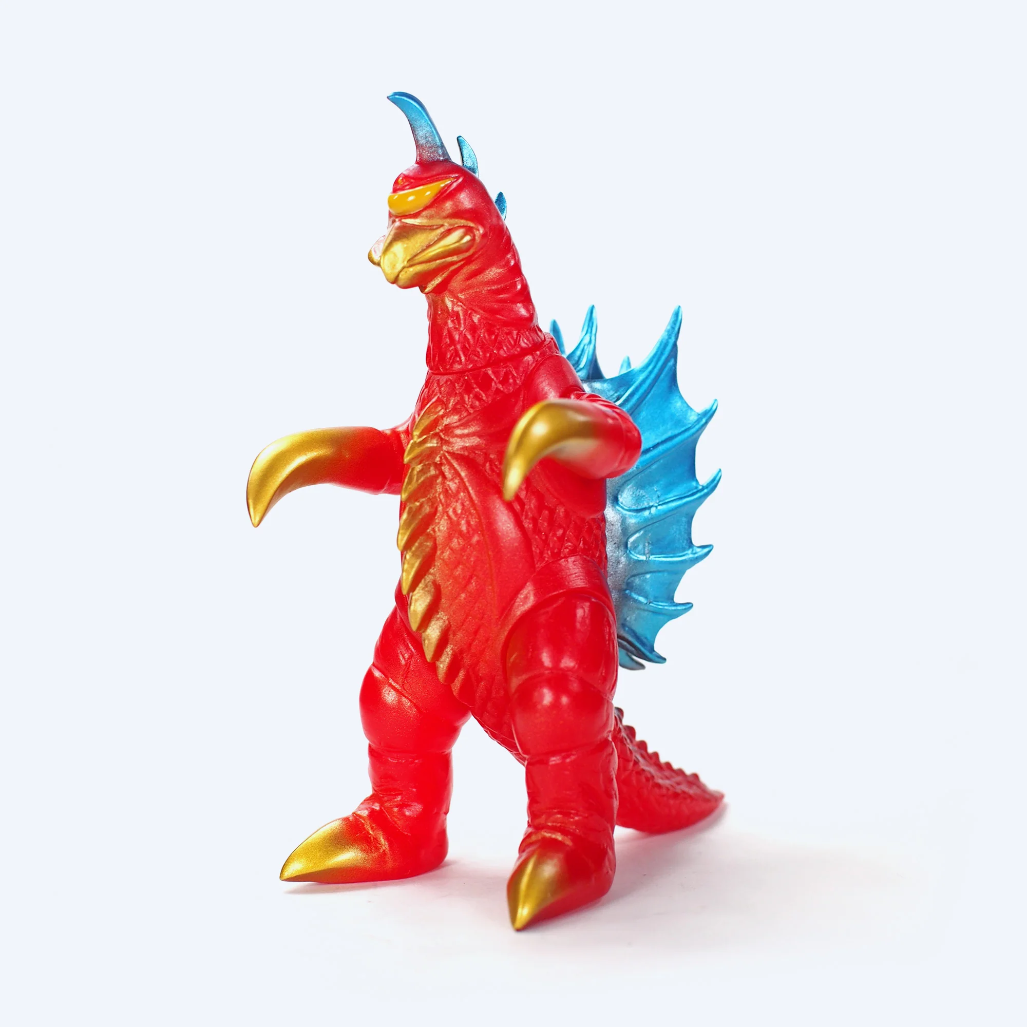 CCP Middle Size Series [7th] Gigan Retro Red Standard Figure