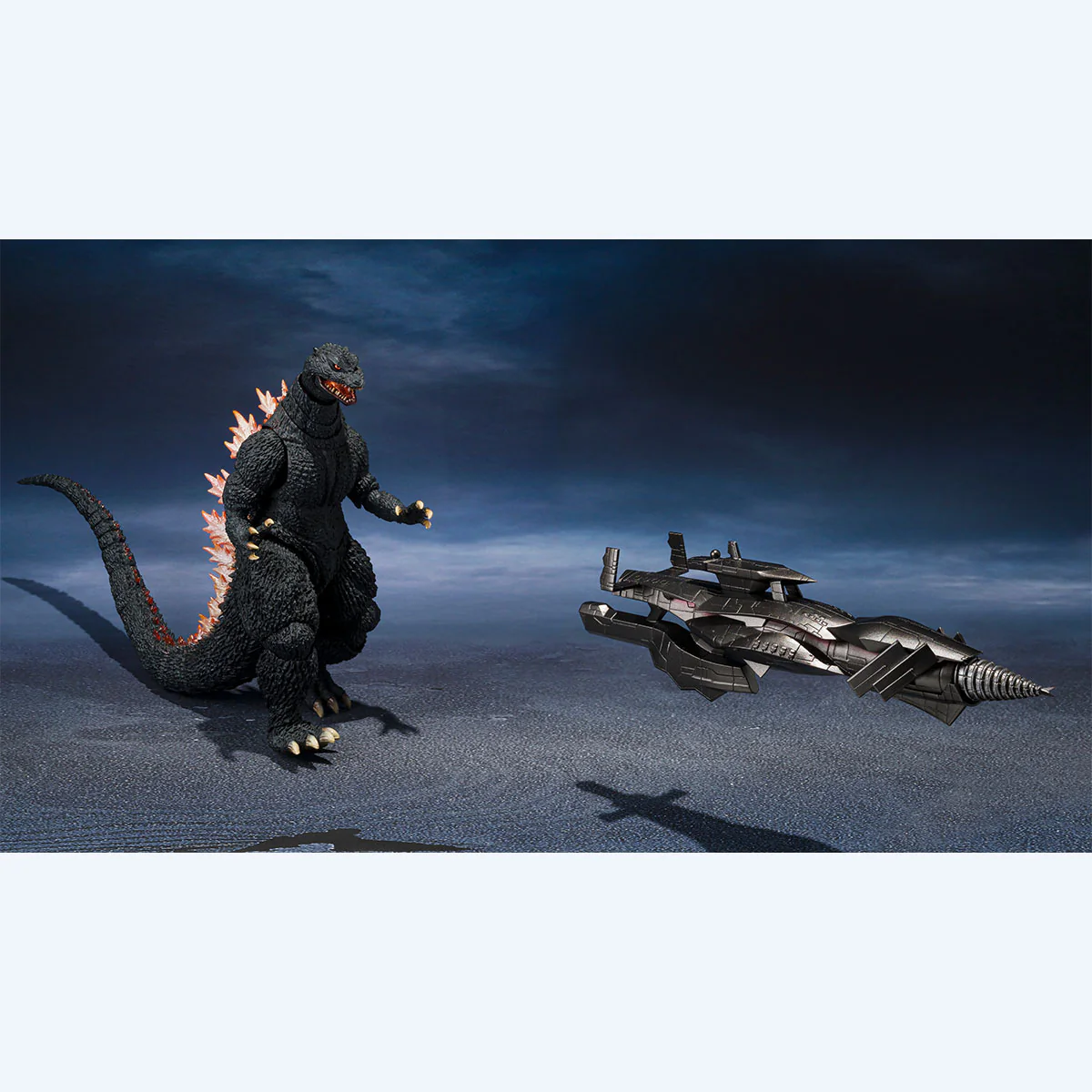 S.H.MonsterArts Figure Godzilla (2004) Heat Ray Ver. VS New Gotengo - Image 8