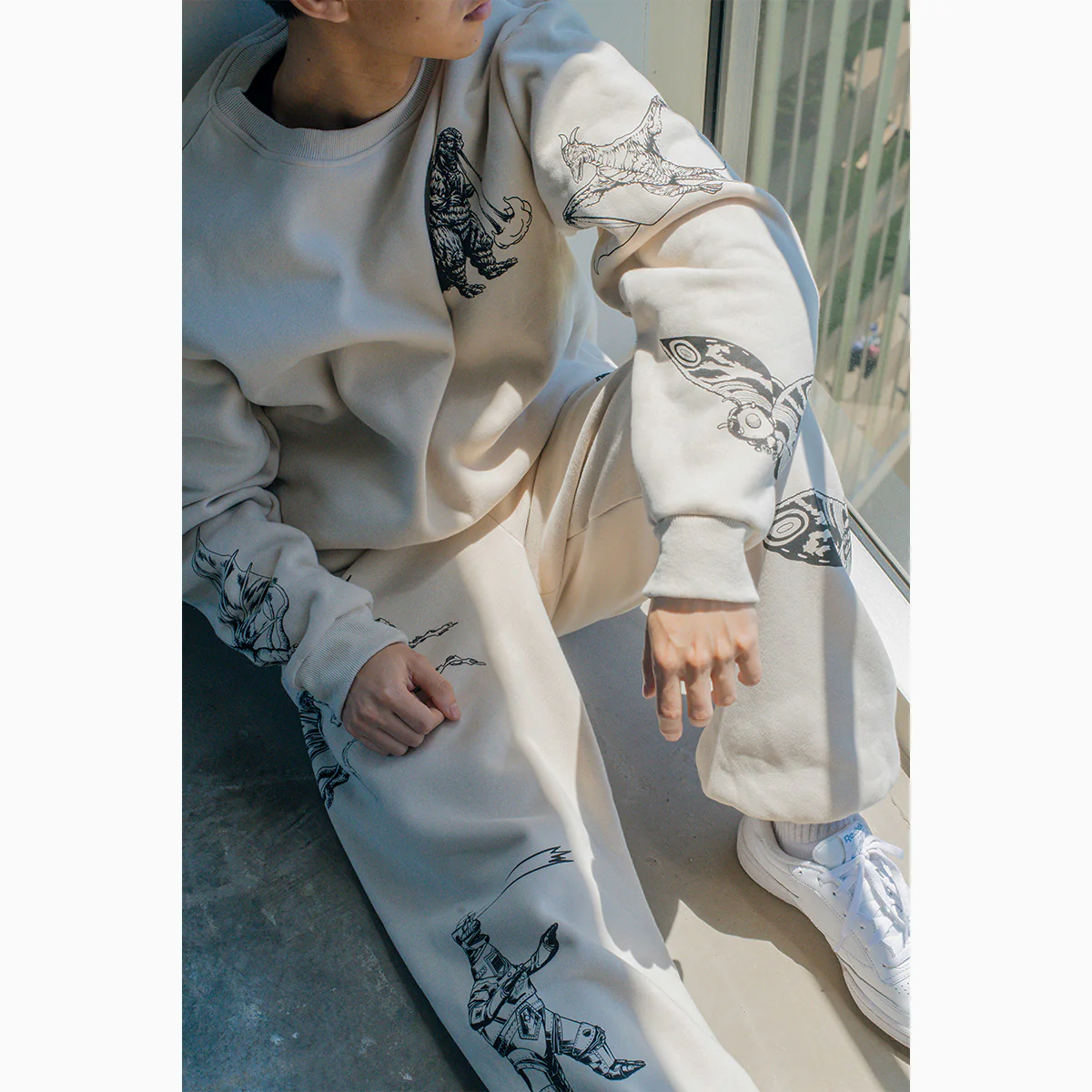 Godzilla Kaiju Print Sweatpants Set - Cream - Image 3