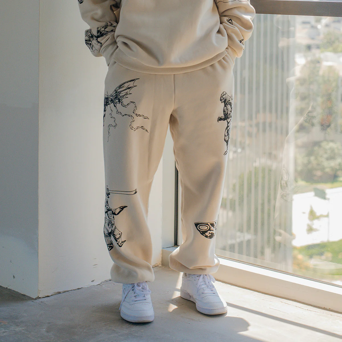 Godzilla Kaiju Print Sweatpants Set - Cream - Image 4