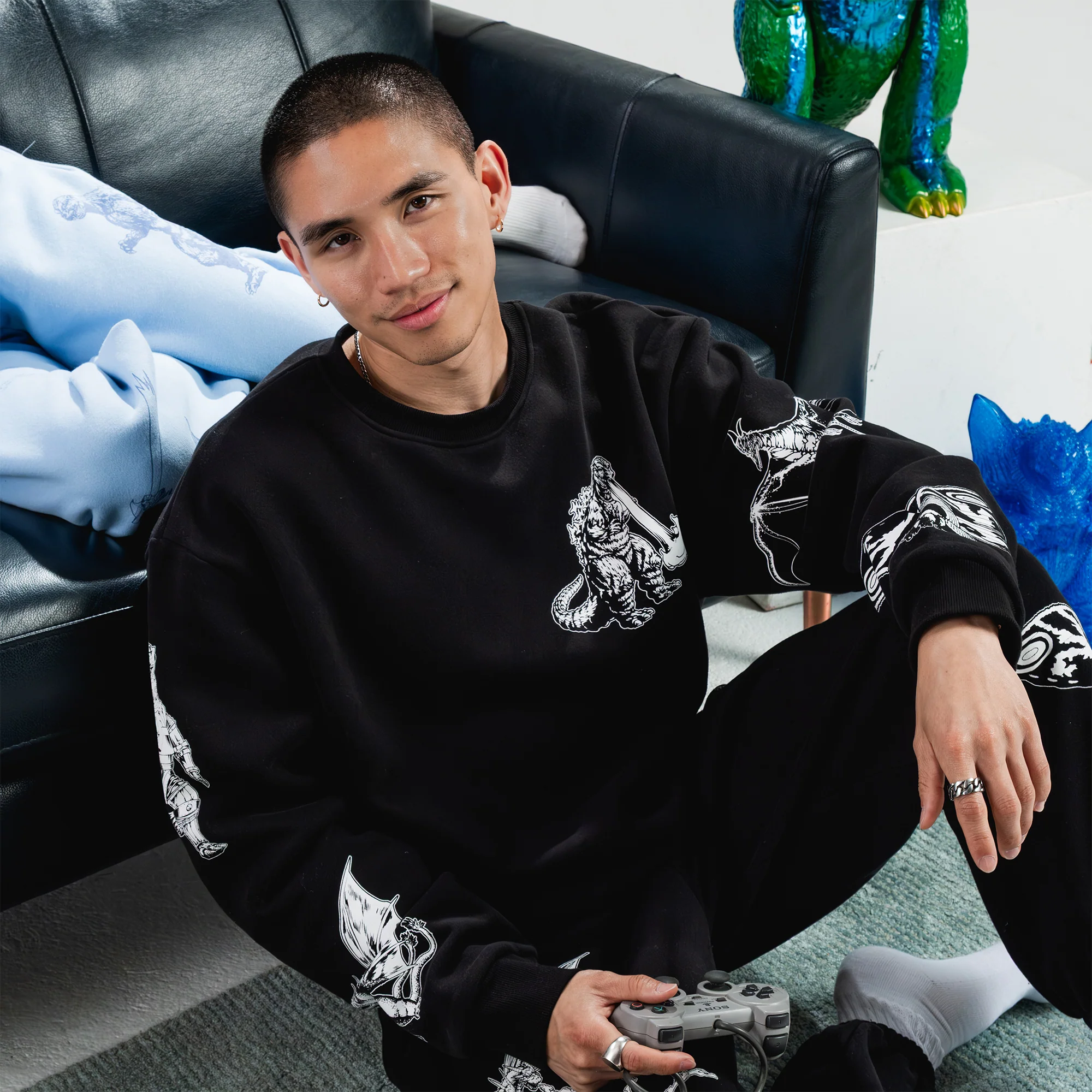 Godzilla Kaiju Print Sweatshirt - Black - Image 7