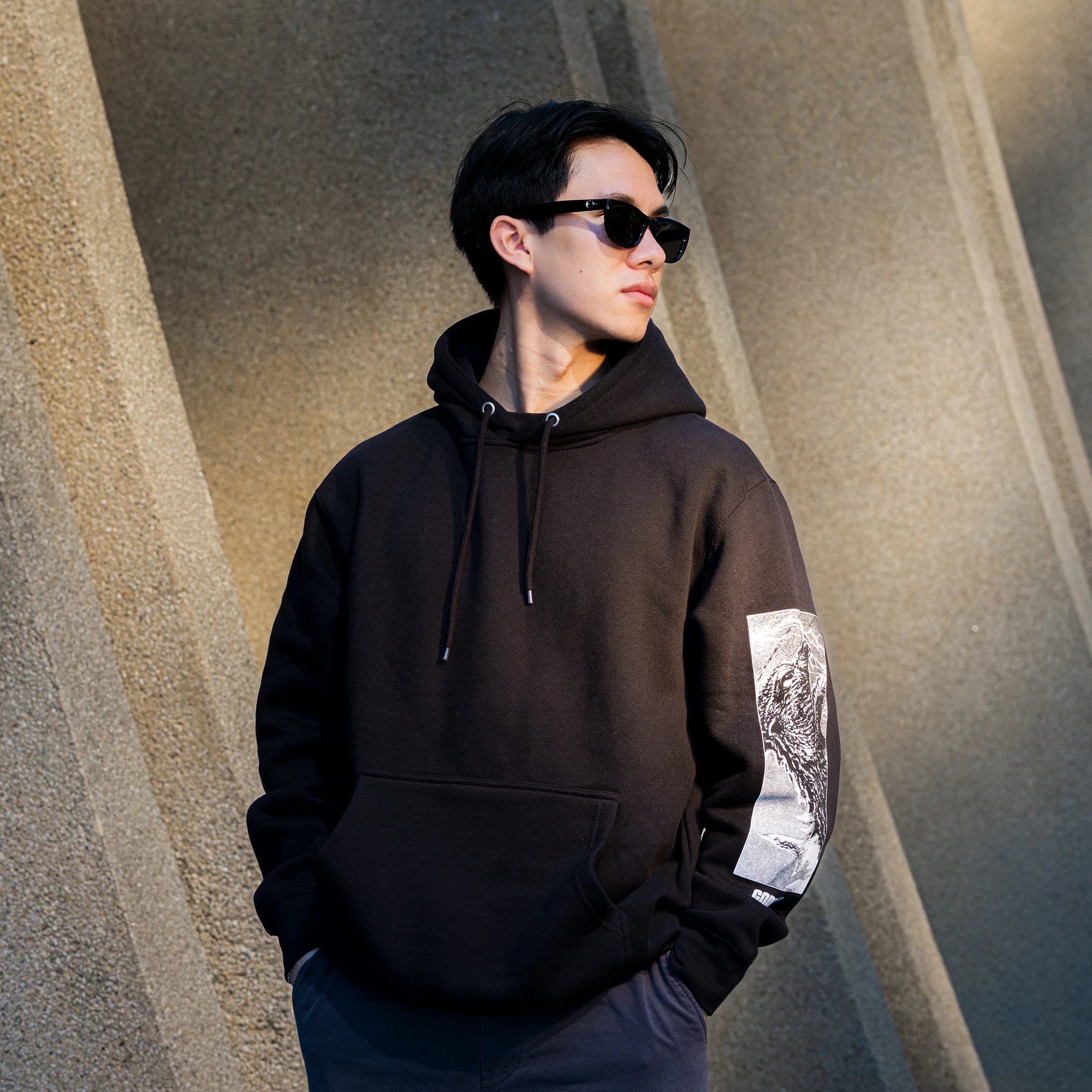 Godzilla Photo Pullover Hoodie - Black - Image 3