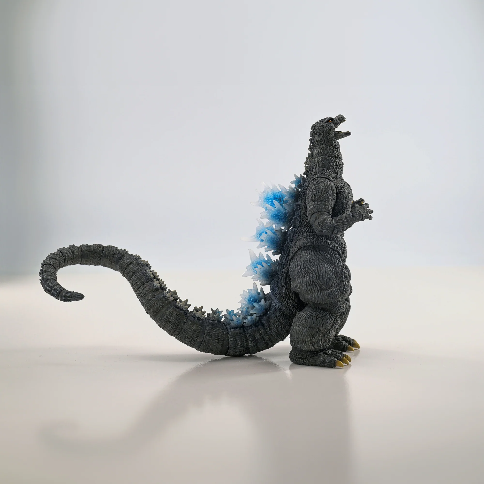 HIYA Godzilla vs King Ghidorah Exquisite Basic Heat Ray Godzilla Hokkaido Action Figure - Image 5